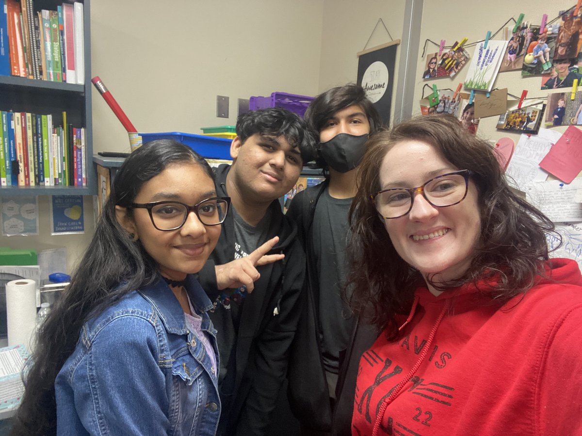 First period selfie with the  “before the bell gang”. Gonna miss them in class next year, but so proud of how hard they worked as sophomores. <a href="/THS_Tigers/">Travis High School</a>