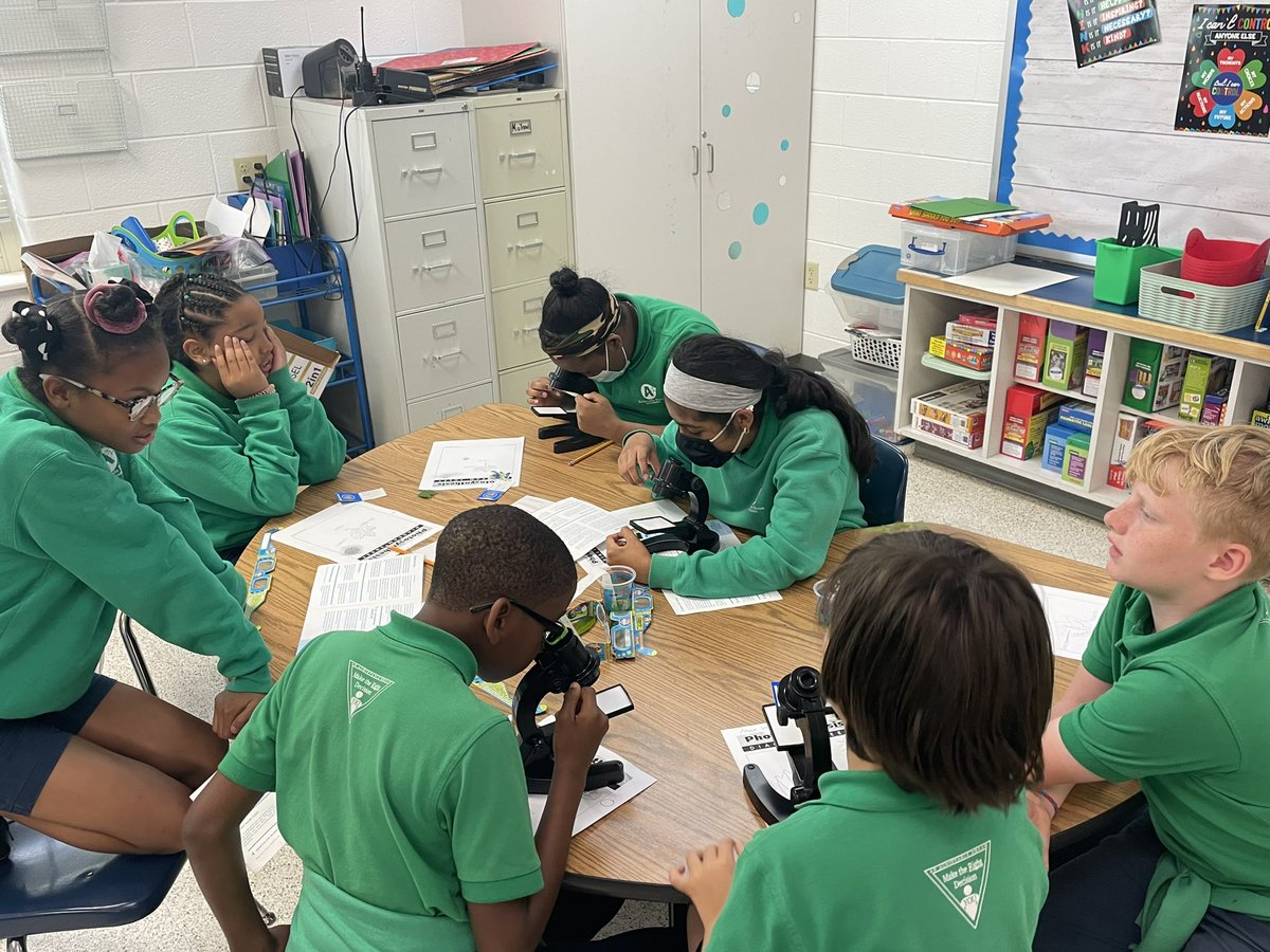 We ❤️ Mad Science @SeatackDream my #grade5 #dreamers enjoyed a photosynthesis lab 🥼 on Friday 🍃