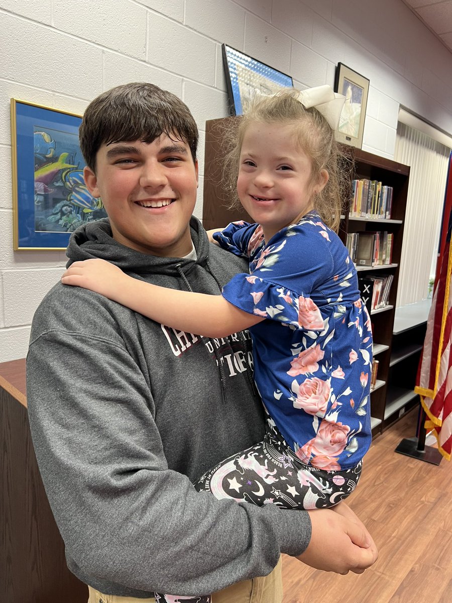 Destined2BeSPED's tweet photo. We are so thankful for the work based experience that placed Carson in our classroom! He has made this year memorable and most importantly made a lasting impact on the students and teachers. He is destined for an amazing future! I’m just glad our paths crossed! https://t.co/YYfSCanE63