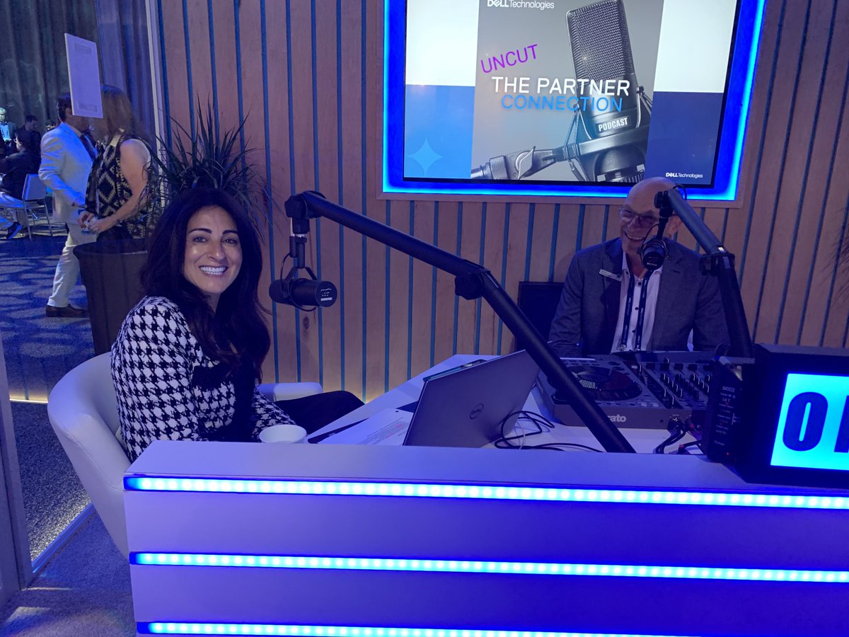 Jtatum09's tweet image. Really fun day recording 4 #ThePartnerConnection Uncut with ⁦@RolaDagher⁩ ⁦@camarenaalvaro6⁩ ⁦@deniseemillard⁩ and their guests today - recordings on Parter Portal soon #DellTechWorld #DellTechGPS #Iwork4Dell
