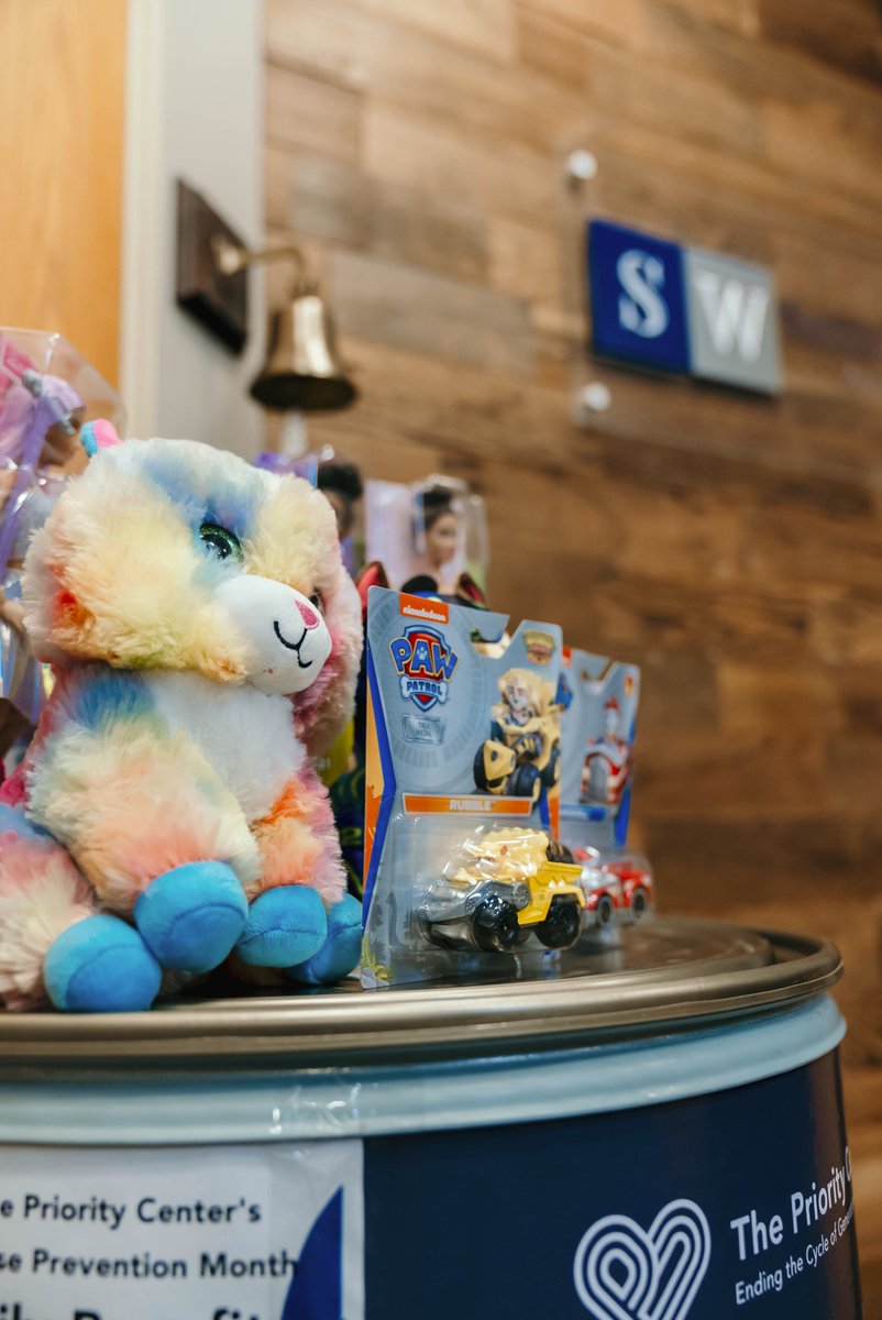 prioritycenter's tweet image. We thank Silver &amp;amp; Wright LLP for their incredible support! 
Most recently, Silver &amp;amp; Wright hosted a  family benefit drive, collecting donations such as stuffed animals,  age-appropriate toys, and diapers to support the needy families we serve here at The Priority Center.