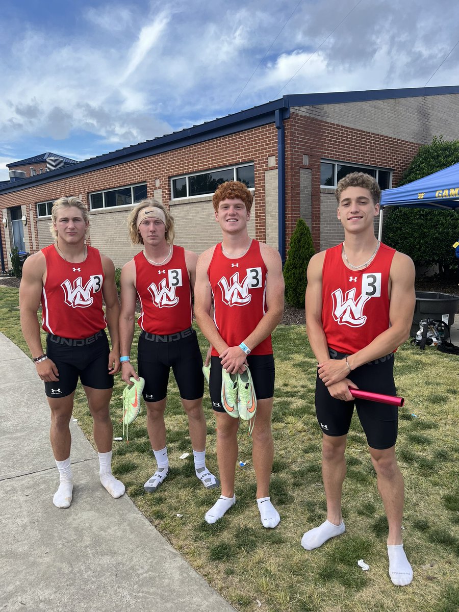 4x400 relay team with a 10th place finish at 2A state championship Saturday. Set a new school record of 3.32.01. @masonavery13, Johnny Morgan, Nate Rye and <a href="/LucasHowell3trk/">Lucas Howell</a>