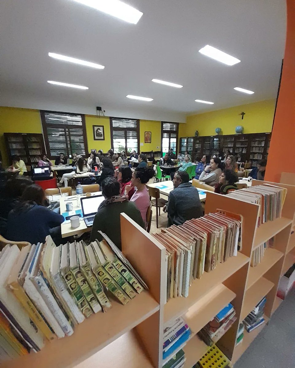 CristoReyR4's tweet image. #desde1934educandoenpiedadyletras 
#proponer #gestionar #trabajarenequipo #CONCRETAR  #escueladelagua2023
APRHI Proyectos Matteo Adopto Ministerio de Servicios
Sede Río Cuarto Colegio Cristo Rey - Río Cuarto Módulo 3 de Escuela del Agua: