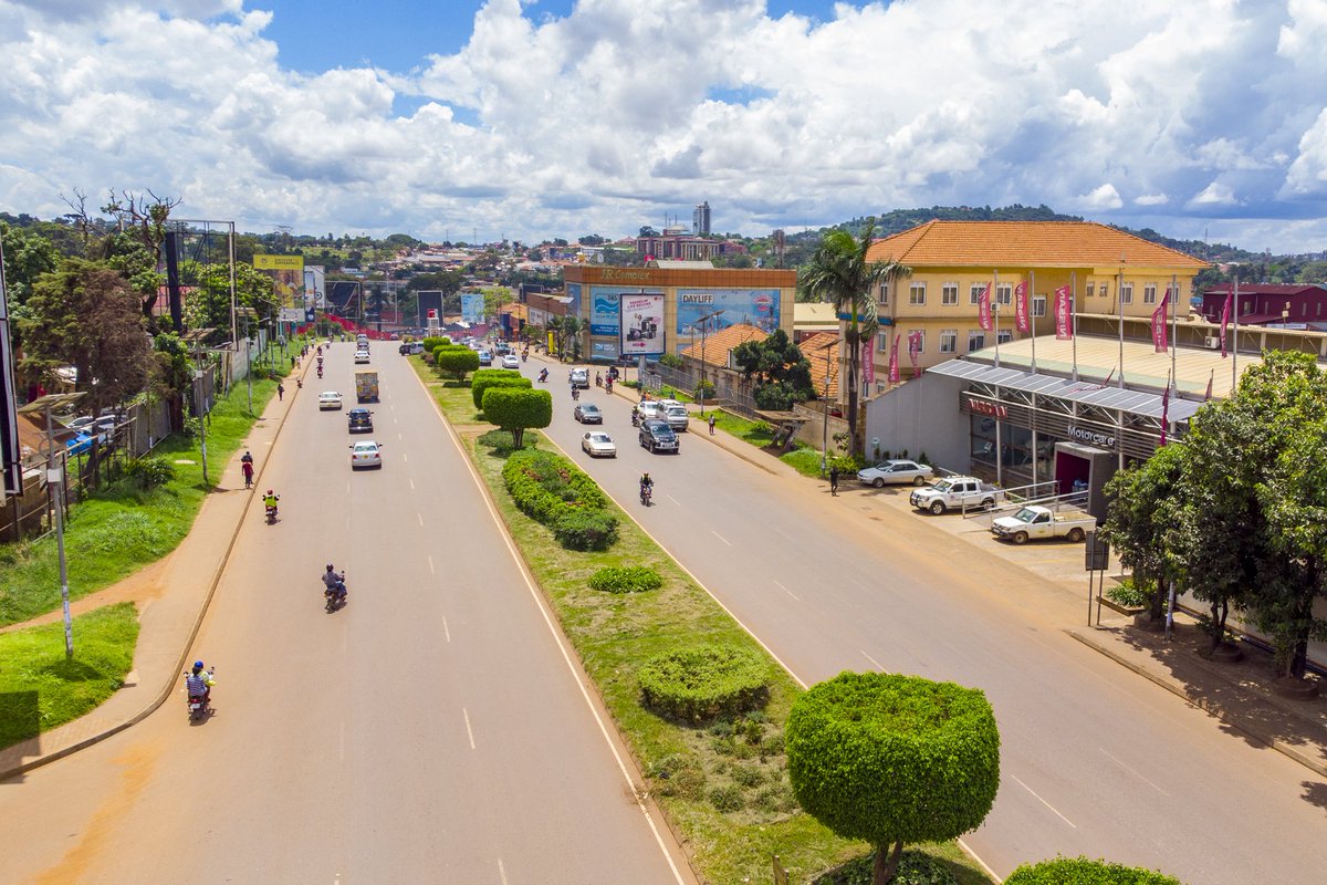 Do you know Kampala very well😊which road this is? 
#KlaSmartCity #ForABetterCity