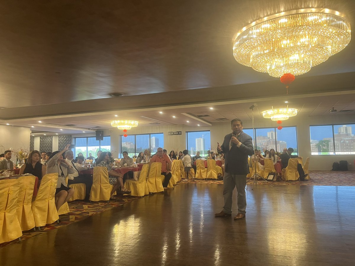 Congratulations to CFL Secretary-Treasurer <a href="/DonVillar/">Don Villar</a>! 

Tonight, he was honored with the Asian American and Pacific Islander Community Leadership Award from the Cook County State’s Attorney’s Office!