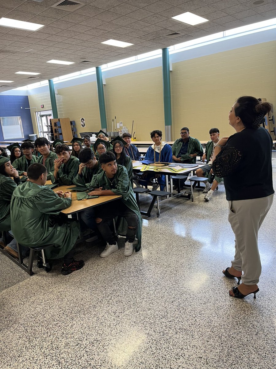 Our <a href="/McDougleKISD/">McDougleKISD</a> 🦁s came home, so we could celebrate them before they graduate 🎓 from <a href="/KleinForest/">Klein Forest HS</a> ! 🎉🎉Definitely one of my favorite days of the school year! #Classof2023 <a href="/KleinISD/">Klein ISD</a>