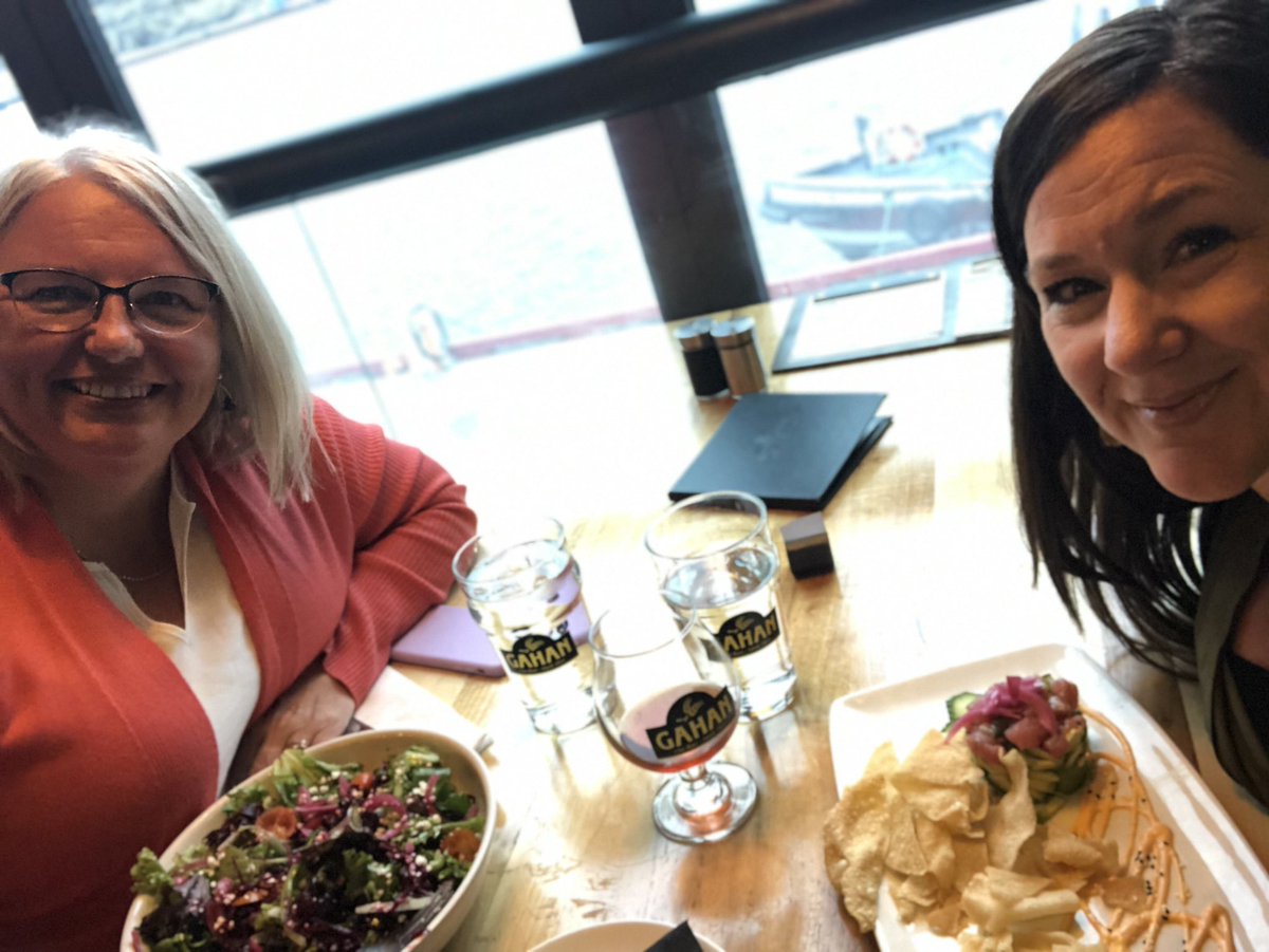 lynncb05's tweet photo. You can retiree out of AACUSS but you can’t take the AACUSS out of the retiree!!  #AACUSS2023 #thisis19yearsoffriendship @StoneRowsell https://t.co/tZdXkc0VOy