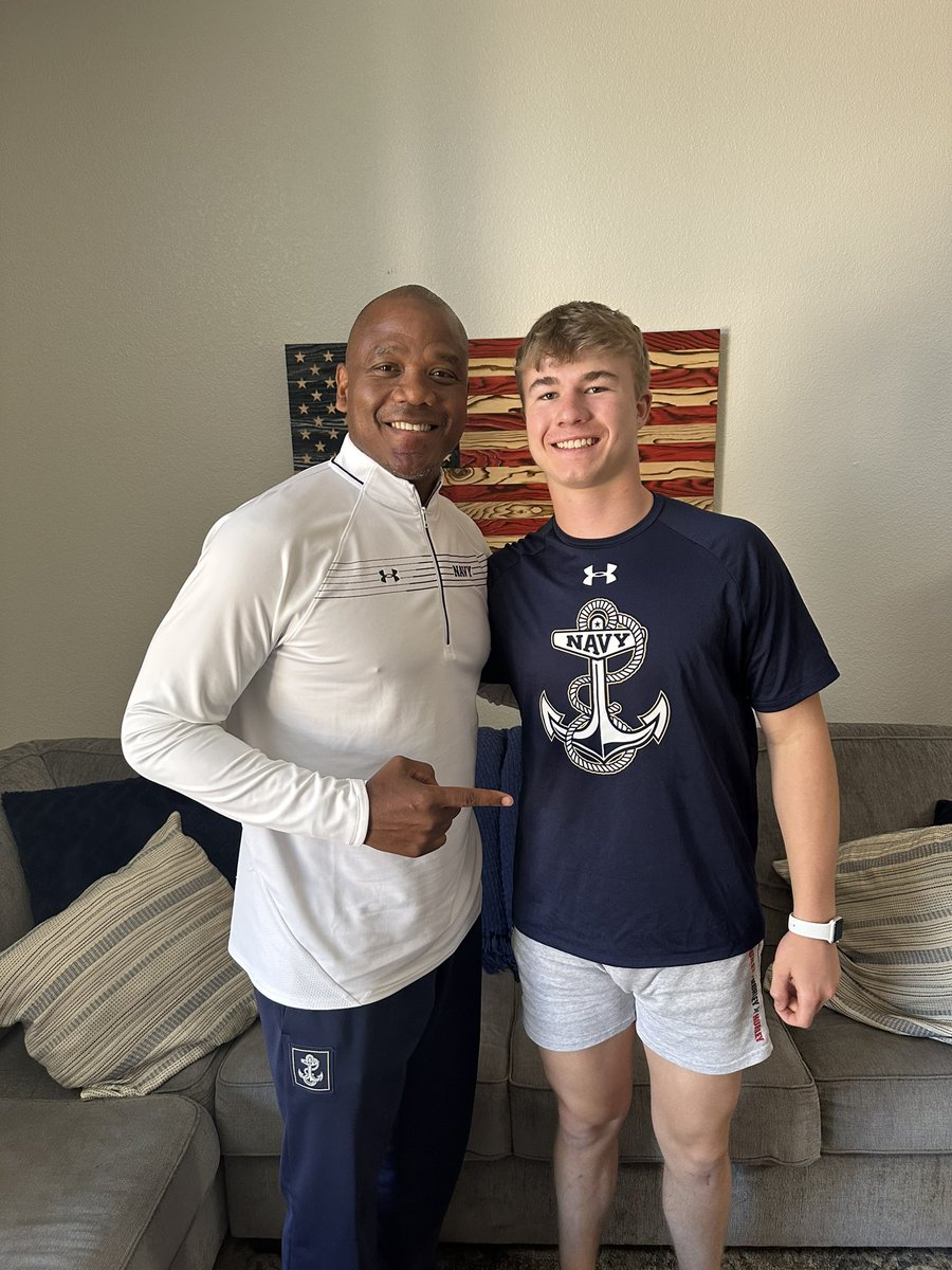 Thank you <a href="/CoachIvinJasper/">Ivin Jasper</a> for a great in-home visit today! <a href="/NavyFB/">Navy Football</a> <a href="/DMWolvesFB/">Desert Mountain Wolves Football</a> #GoNavy #RollGoats ⚓️⚓️🇺🇸🇺🇸