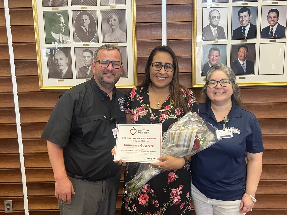 So proud of our very own Mrs. Guerrro for being named a Semifinalst for this year @HEBexcellence award. Hard work always pays off @DriscollRangers @CCISD @r0hernandez @mustang4025 #weareccisd