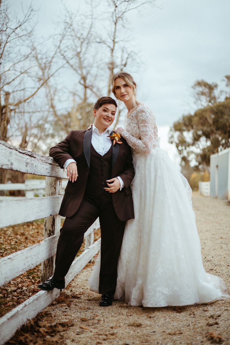 laurclinn's tweet photo. Uh, did not expect my wedding photo to go viral! 😳 
Luckily 99% of the strangers have been kind. Here's some more dress details, and of course I had to have a costume change into a suit 😌♥️ https://t.co/cwB3XbMdem