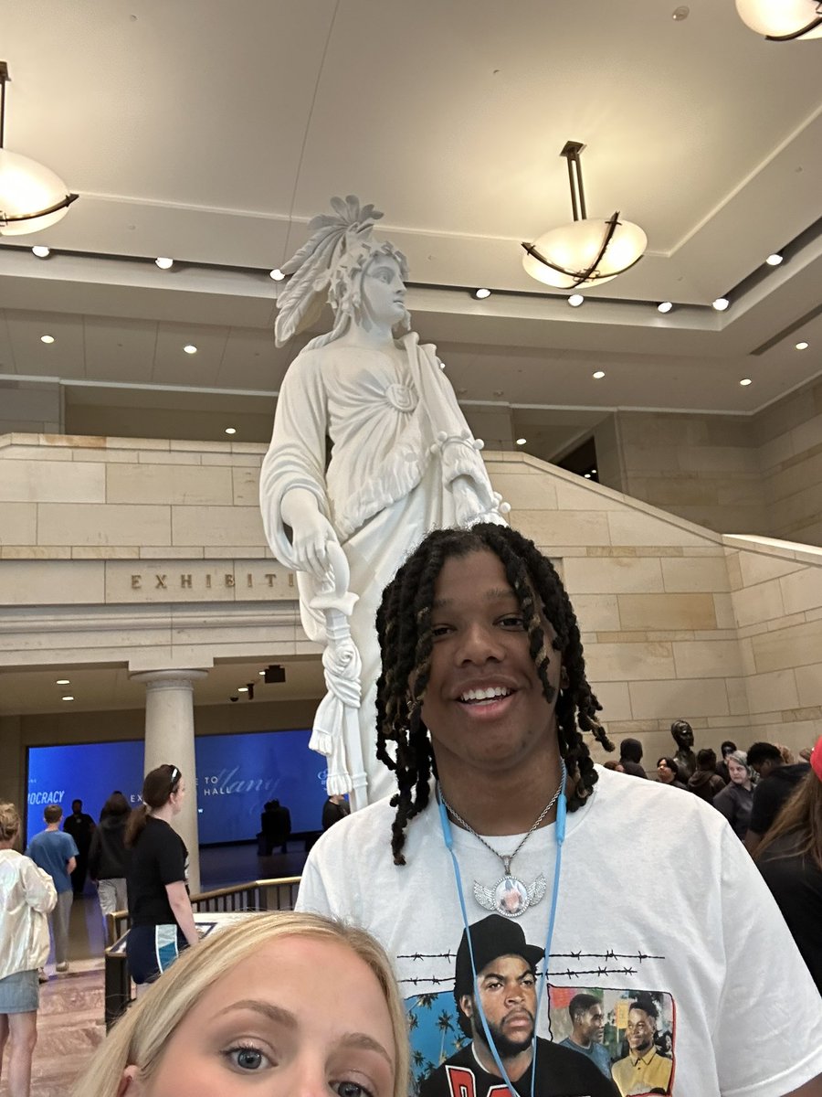 msmith_gmhs's tweet photo. Still can’t get over how much fun we had in Washington D.C. last week 🇺🇸 https://t.co/3wevQQ6H3s