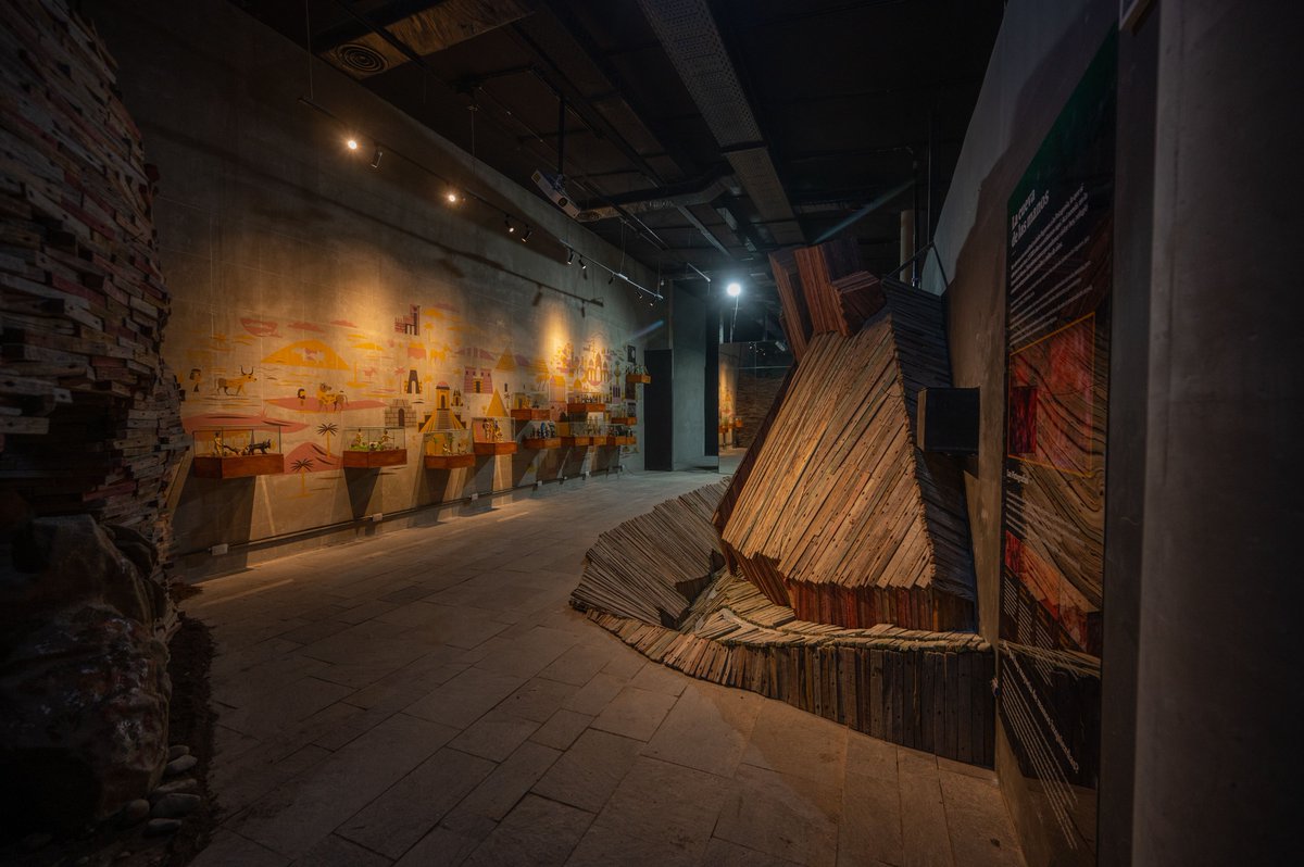 intriper tweet media