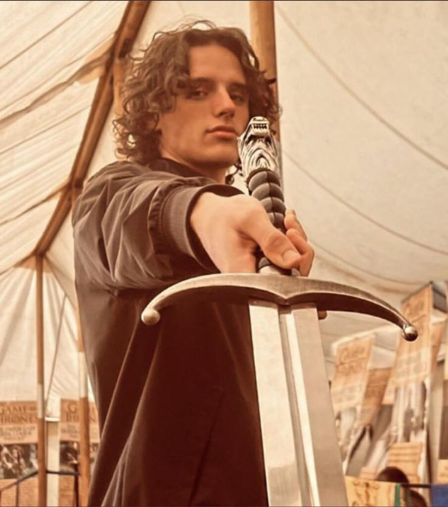 RedditFreeFolk tweet media