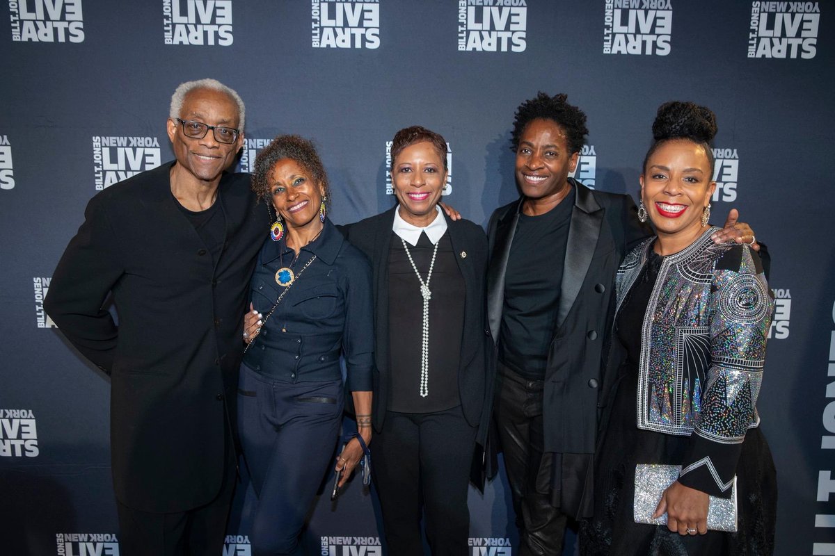 Honored to attend this year's <a href="/NewYorkLiveArts/">New York Live Arts</a> Gala! Artists are critical to our struggles for justice, because art moves us in ways little else can.

That's why the Council remains committed to securing much-needed investments in the arts in our city budget. TY for having me!