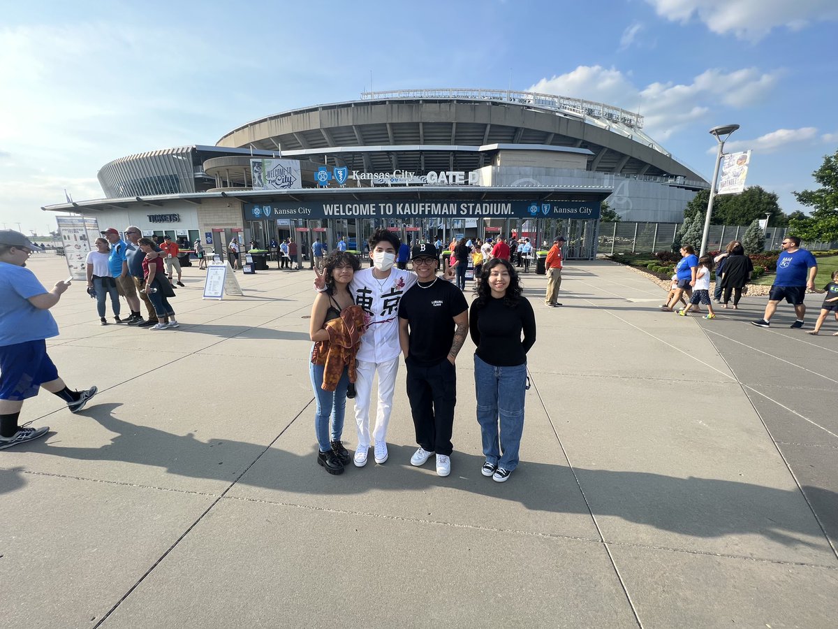 Game night at the home of the Royals! Thank you German Saenz <a href="/Socorro_HS1/">Ignacio Estorga, Ed.D</a> and <a href="/24masierra/">Marco Sierra</a>!