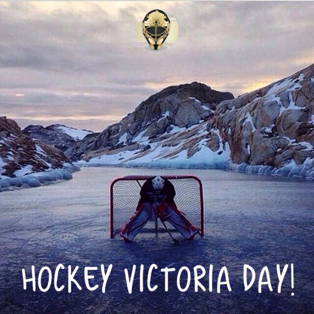 If there was hockey this holiday long weekend, we hope you got to enjoy it with family and friends!

Happy Victoria Day, from all of us at Gold in the Net!
🥅
#BeaGOLDtender #GOLDtender #icehockey #tendy #tendylife #goalie #hockeycamp #goaliecoach #goaliecoaching #hockey