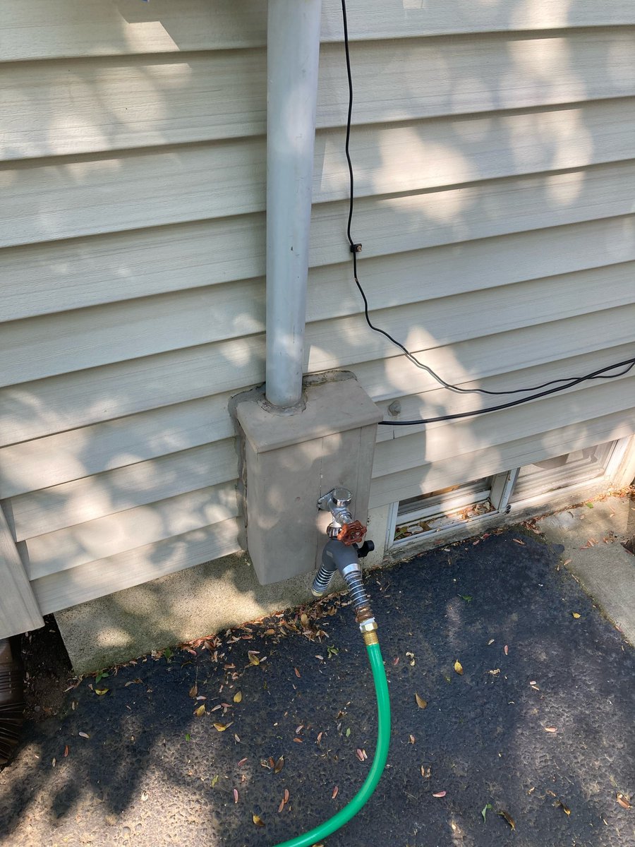 #hvactech  #hvaclife #hvachack  #hvac  #hvachacks   #hvacproblems #hvacquality  #hvaclyfe #hacked  #airconditioning
#hvacfails #epicfails 
#instagood #photooftheday