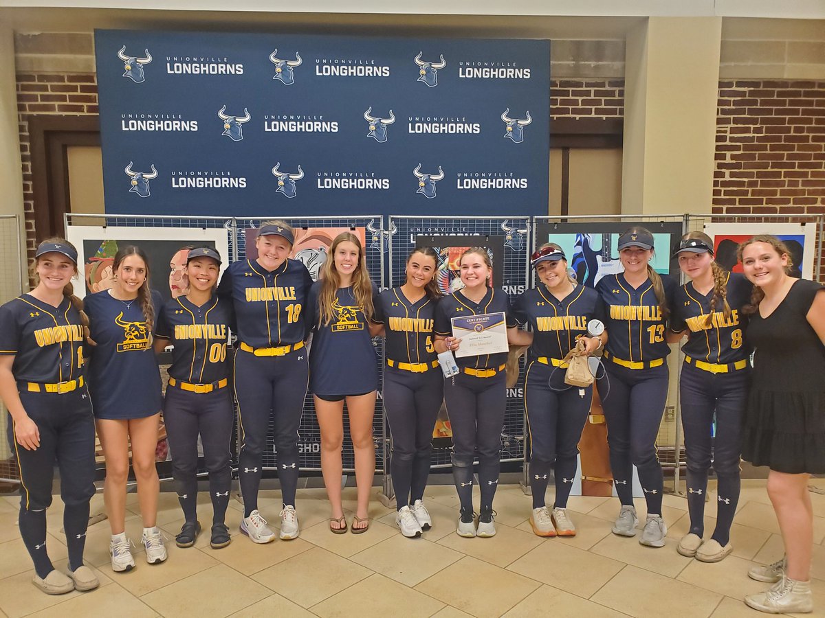 1st round of playoffs U beat Penncrest 3-1. Madison Parisi threw 100th strikeout of the season! Catherine Stone had a diving catch in CF with bases loaded in the 7th to end the game! Ella Monthei hit a 3 run HR AND won the LG-let's go! Award! 

Next game on Wed! LG!🤘🥎🔥