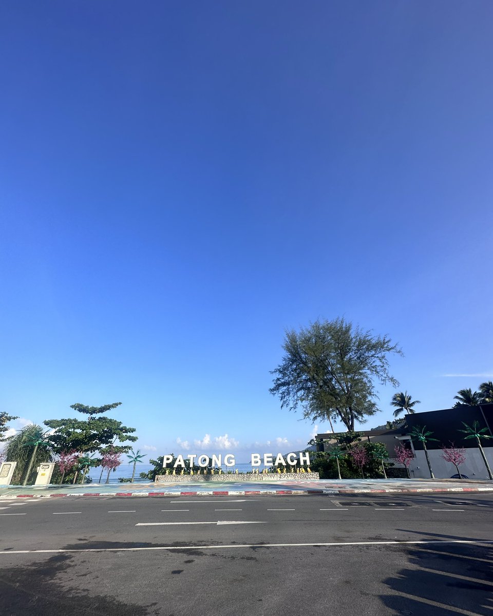 blueberrybliss's tweet photo. Get some morning sunlight is one of the best ways to starting the day! ~☁️🌥️⛅️🌤️☀️
.
Have an awesome morning, babe!” ~😘😎🌱🌸🤭
.
.
.
#myroutine #morning #exercise #walking #jogging #healthiswealth #stayhealthy #selflove #liveyoung #fitnet #PatongBeach #Phuket #Thailand
x, ◡̈💚 https://t.co/BV0Mvbt1Dk