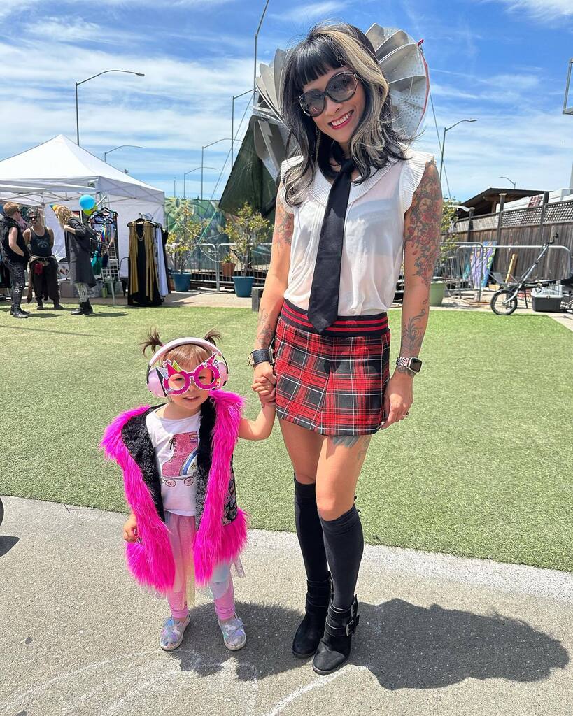 @discodonutz was a literal family affair; my kids, mom, sister, brother-in-law and niece visiting from Hong Kong were all there day-raving! Nicholas aka <a href="/djdeekline/">DJ Deekline</a> showed up at the end to meet me. Thanks <a href="/joel/">JOEL GONZALEZ RIOS</a>.kristopher.52, for facilitating this fun fa… instagr.am/p/CskO6ZPpS5Q/