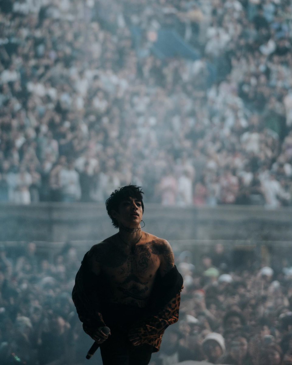 dpr ian pics on Twitter "230521 Head in the Clouds NYC 📸 Deanie Chen