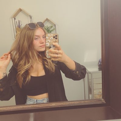 mickswizzle's tweet photo. #NewProfilePic https://t.co/0nmXBcFfWs