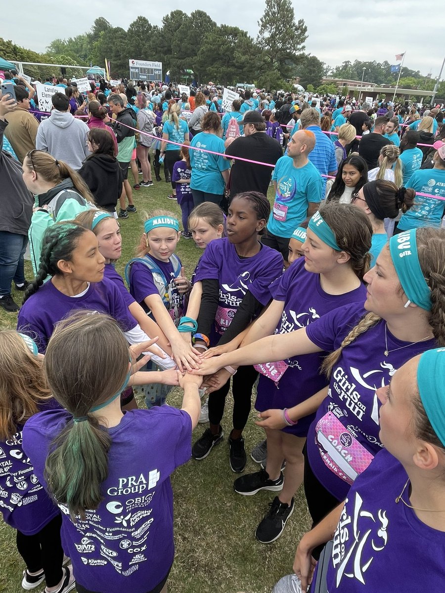 sansonvbtchr's tweet photo. My favorite day of the @gotrhr season is race day. Watching our team of girls crush their goals is so amazing. Every season holds a special place in my heart. @MalibuESVB @msnehlen @Miss_McNulty17 @CJScarcelli https://t.co/rFDh11GNru