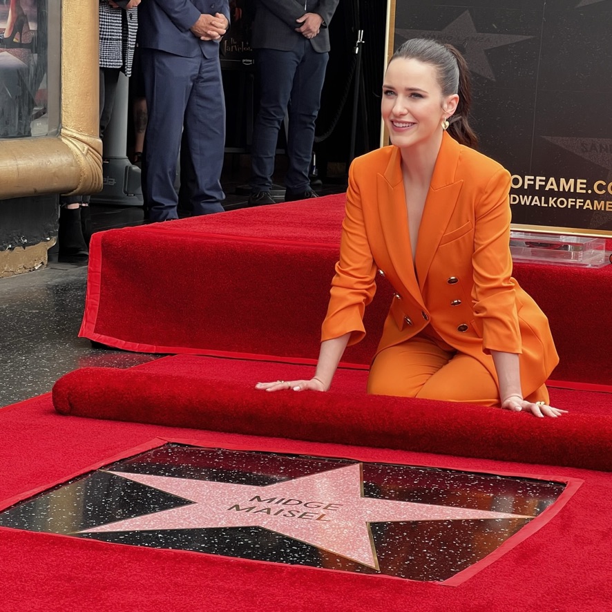 MaiselTV's tweet photo. Talk about making the big time. Today Midge Maisel received an honorary star on the Hollywood Walk of Fame. https://t.co/qtqKOFzSfX