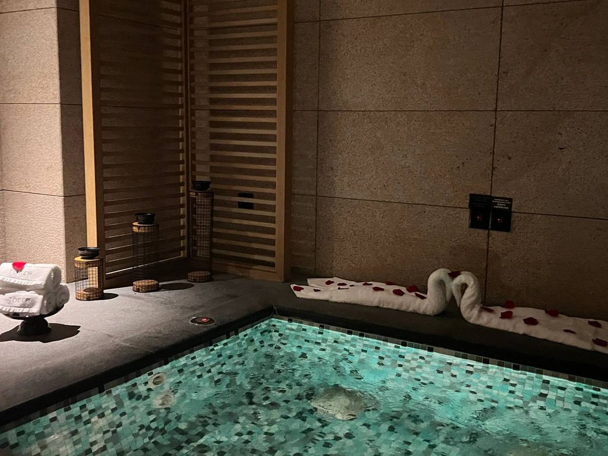chenchen2189's tweet photo. But it is better to be hurt by the truth than to be comforted by a lie. #maisonpourcinq #interior #myinterior #bathroom #bathroomsofinstagram #bathroomgoals #bathroomdesign #badezimmer #fliesen #tiles #fliesenliebe #mynordicroom #solebich #couchmagazin #schönerwohnen #ditsmukkeh https://t.co/UhN1PtuRVY