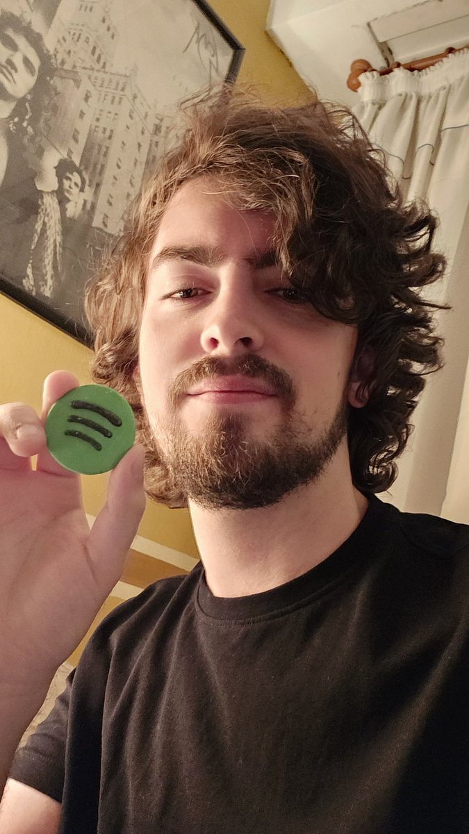 Pre-guardá Ciclos, mi primer disco, en Spotify, con el siguiente link!
distrokid.com/hyperfollow/ni…
Disponible el 26/05 a las 00:00 horas ⚡️⚠️