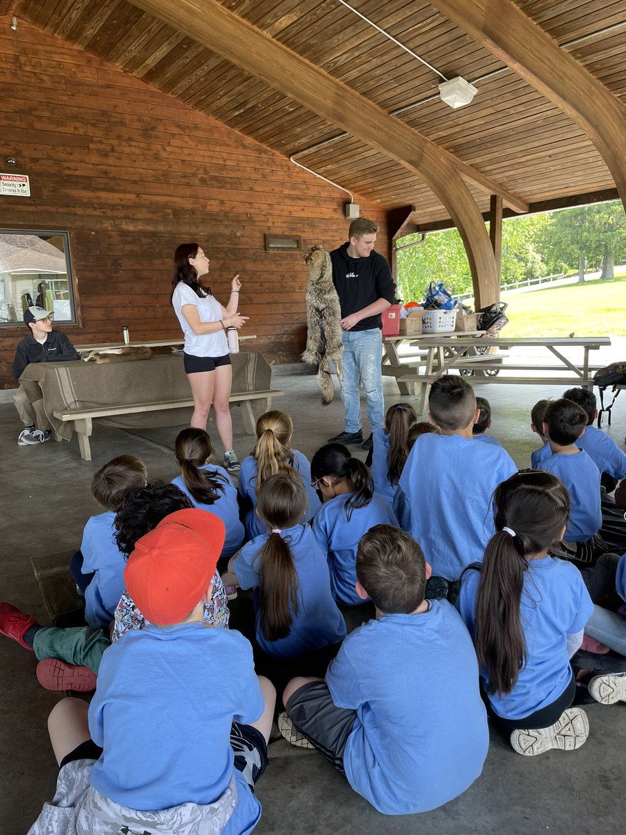 BlessingMahopac's tweet image. Field trip with Hudson! We had a great time exploring nature and learning about wildlife animals at Bowdoin Park! #momofboys #proudap @GoMESDukes @MrsFeeneys_1st