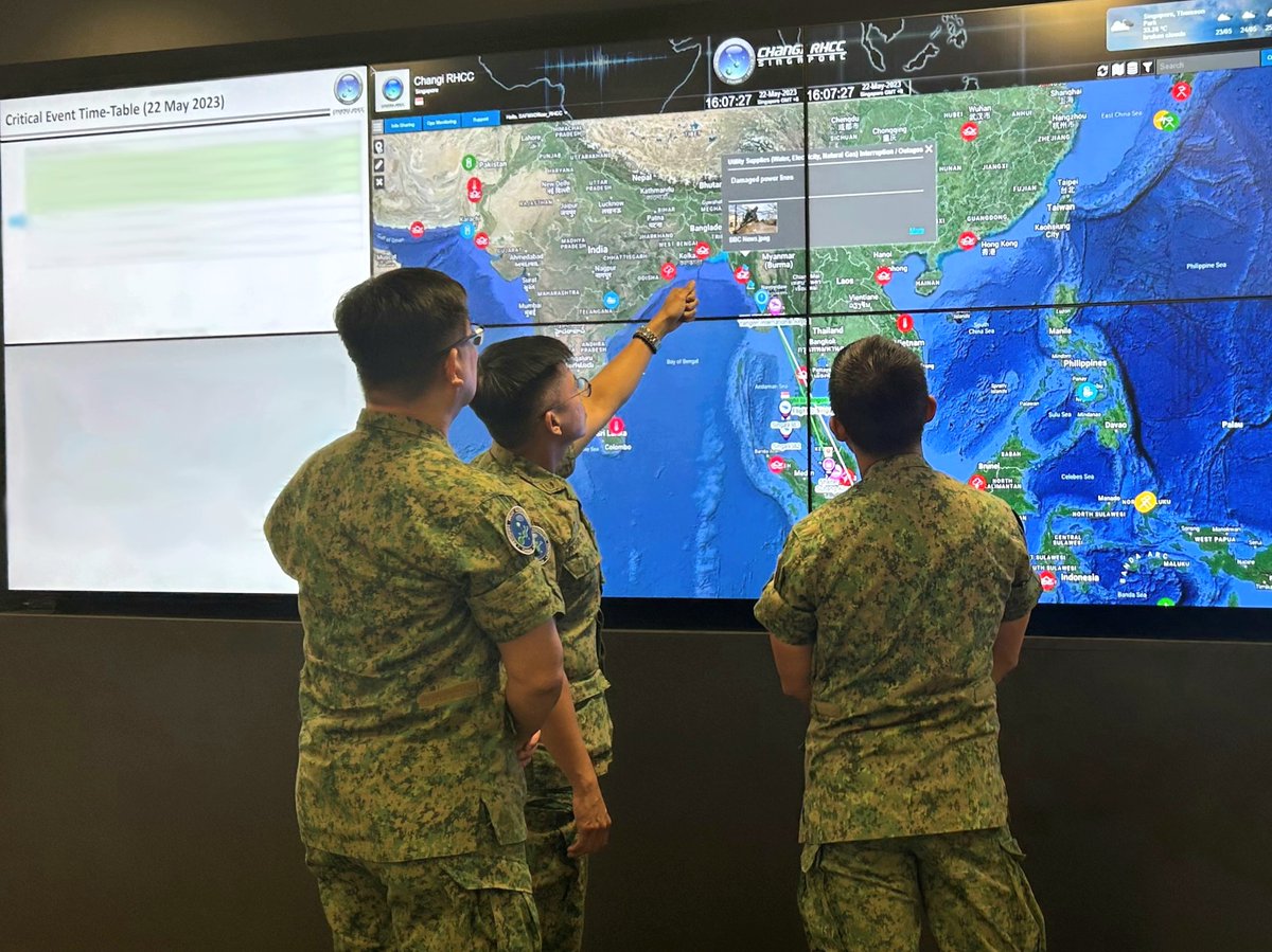 mindefsg's tweet photo. In support of the @AHACentre relief efforts for Tropical #CycloneMOCHA, the Changi RHCC coordinated the delivery of supplies from Disaster Emergency Logistics System for @ASEAN (DELSA) via two @TheRSAF C-130 transport aircraft from 21 to 22 May. https://t.co/KF4xFqkgL4
