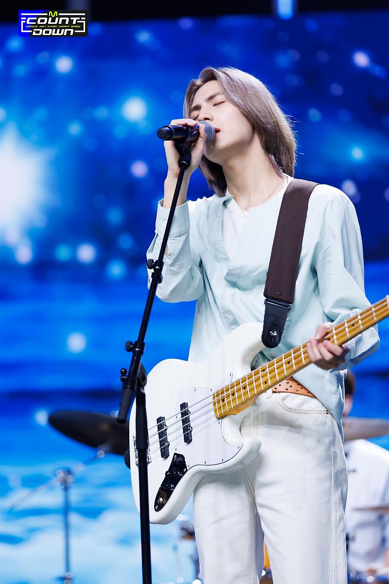 xdinaryfiles's tweet photo. #JOOYEON https://t.co/6Ky3p9u1xY