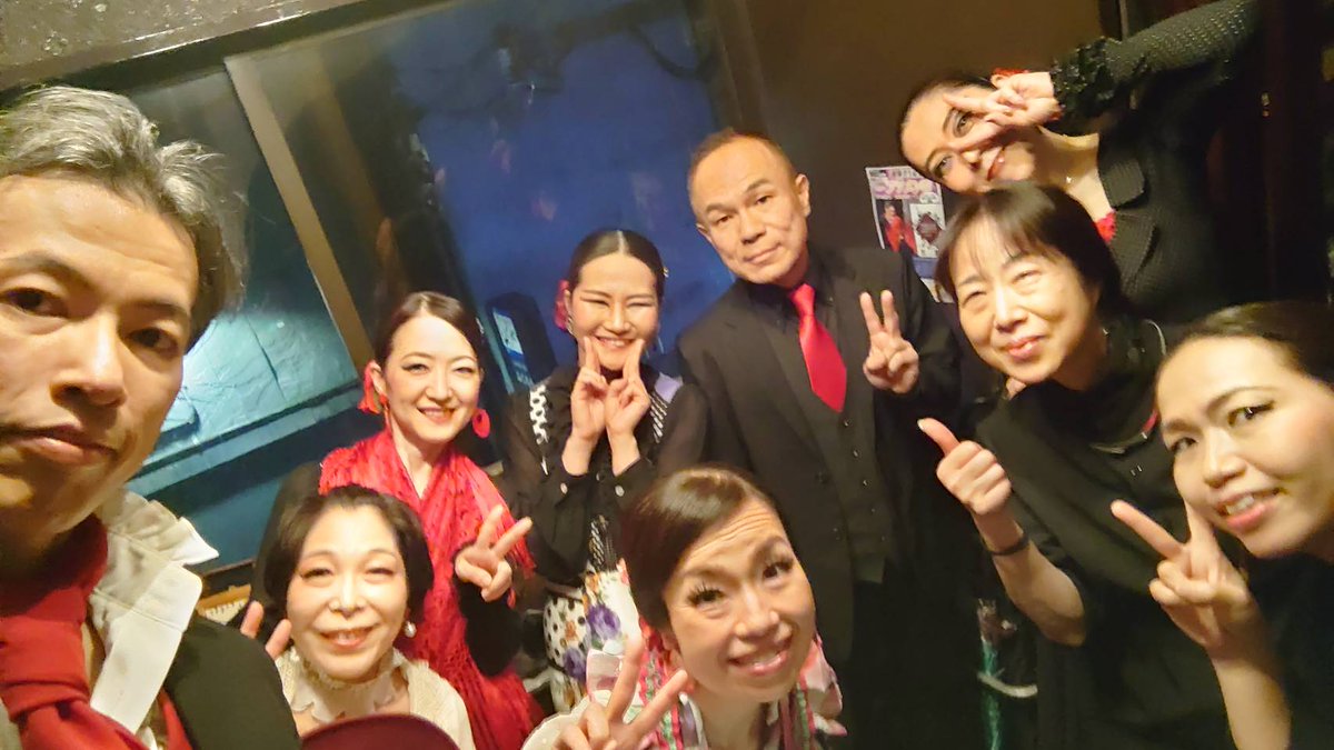 7hikarinosekai's tweet photo. イベント振り返り
5/6㈰は「三ノ宮カルメン井上光正グループ」の日でした。この日はありがたいことに満席。大大大盛り上がりでした！

カルメンは日本で初めてのスペイン料理のお店。これからもカルメンさんが継続し、フラメンコショーも続けれる場でありますように！ https://t.co/bClgTsDZFK