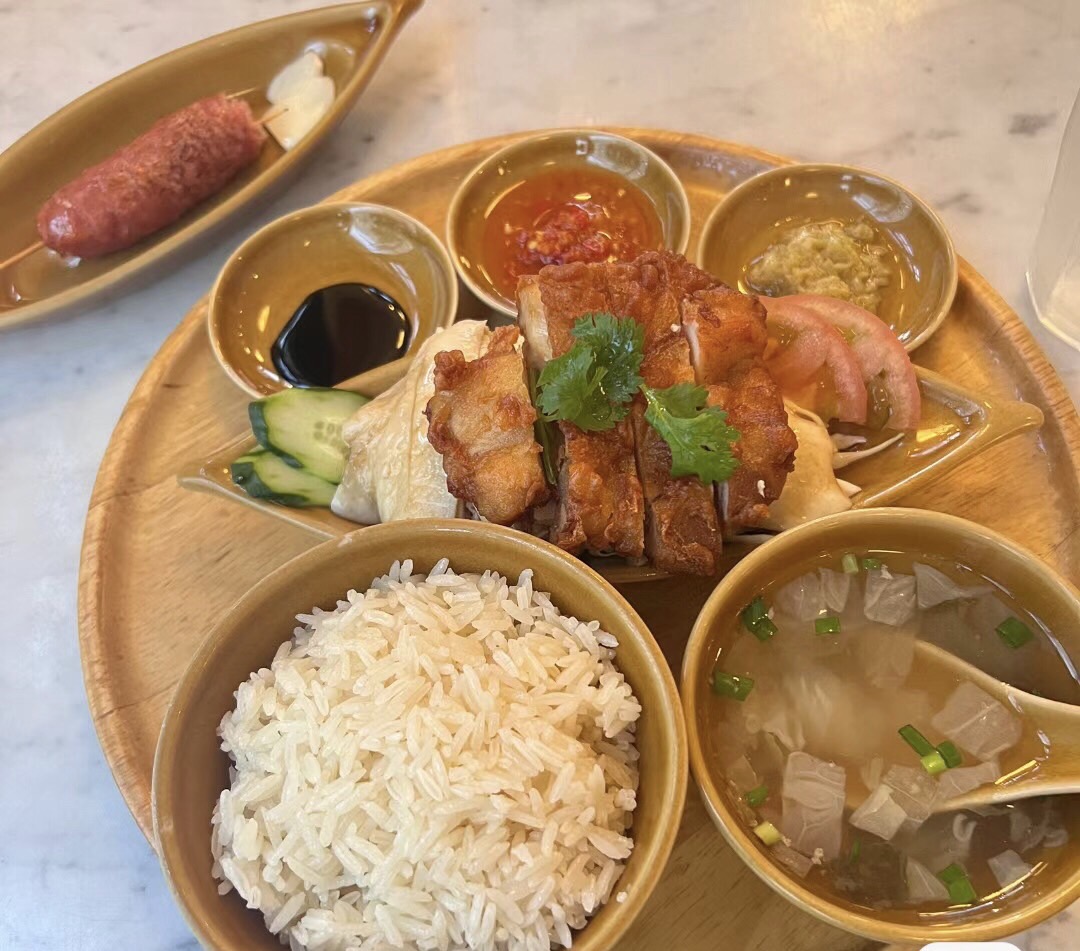 美食がもたらす楽しさは、香ばしくて香ばしい味がします。