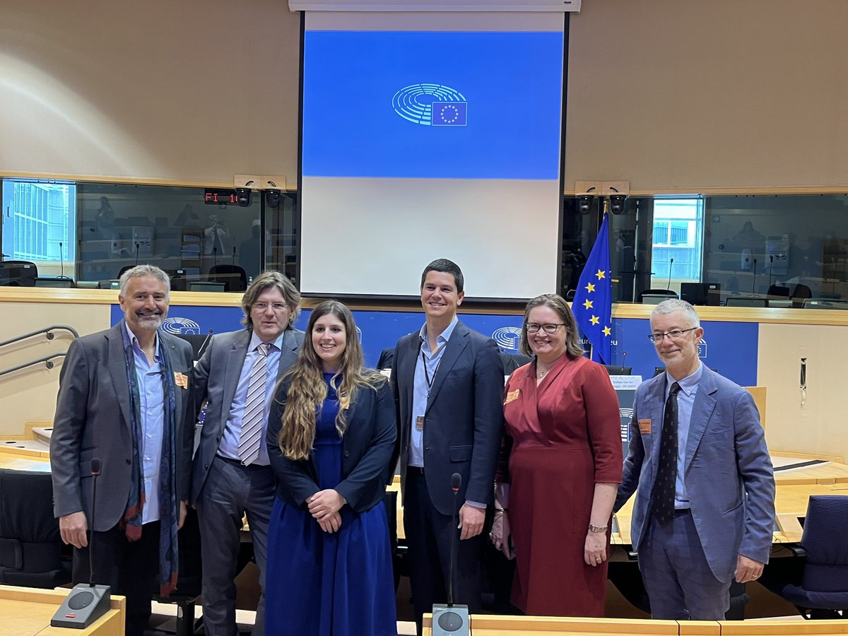WMDA_office's tweet photo. WMDA is at the European Parliament today to support the principles on which #CoReSoHO was built:
- Not-for-profit
- Voluntary/altruistic donation
- Donor safety & protection
- Sufficiency & equal access
@TheEBMT @EHA_Hematology @ESHRE @EUBloodAlliance @DKMS_SciMed @AnthonyNolan https://t.co/rHIOYLadm2