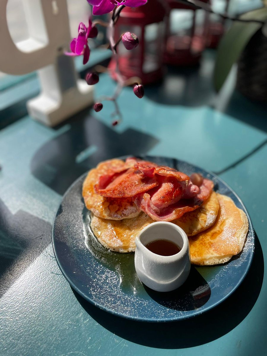 Now open  from 8am  Tuesday to Friday to est in or takeaway Breakfast.. Coffee. Cake. Vegan and Non Vegan options available.