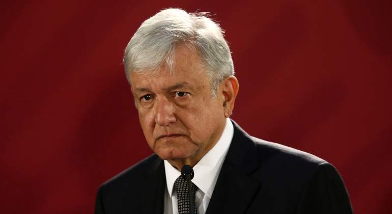 alexvera2217's tweet photo. Mientras Perú lo declara persona "Non Grata", México lo declara persona "Bien Rata" https://t.co/neQYq2hCYn