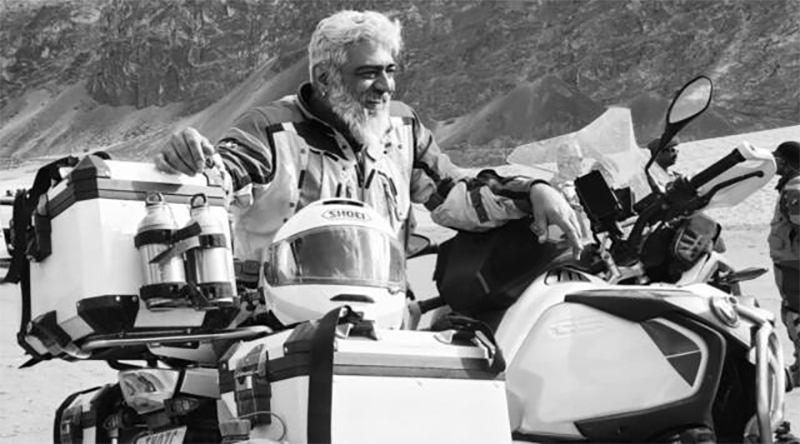 kalaipoongavij1's tweet image. #AjithKumar #AKMOTORIDE #AjithKumarMotorCycleDiaries #ajithkumarworldtour #motorcycle #sports  
&apos;ஏகே மோட்டோ ரைடு&apos; என்ற பெயரில் பைக் சுற்றுலா நிறுவனம் தொடங்கிய நடிகர் அஜித்குமார்..!
kalaipoonga.net/news/sports/ஏகே-மோட்டோ-ரைடு-என்ற-பெயர/
@DoneChannel1
@SureshChandraa