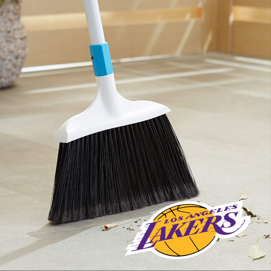 FatKidDeals's tweet photo. GET OUT THE BROOMS!

https://t.co/ZypOpKtFeb https://t.co/rAMaMZ9czA
