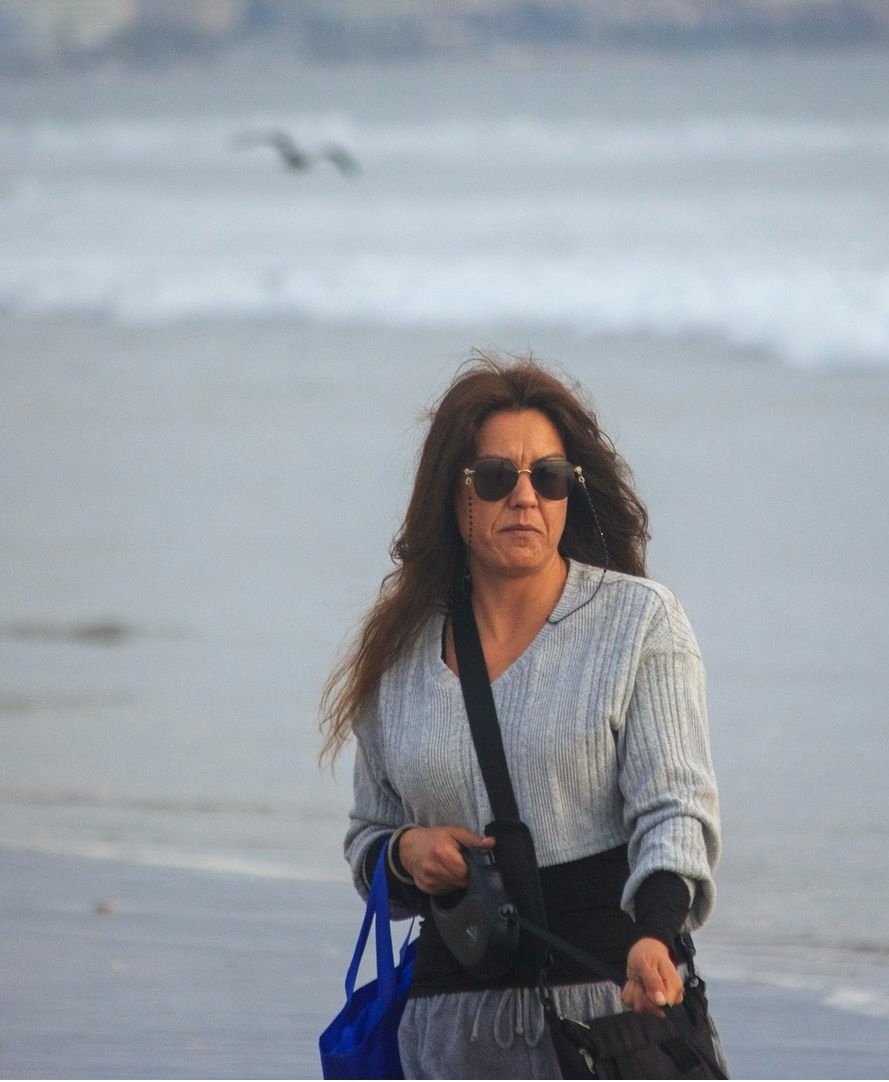 humedalelqui's tweet photo. Esto  pasa en las playas de #LaSerena. Hasta cuándo vamos a tener que ver este tipo de imágenes con personas tan irresponsables. Dónde actúa la #leycholito en estos casos. @munilaserena @MMACoquimbo @jacob_LaSerena @guayacanfmcl @MiRadiols https://t.co/tGlx0vDrVY