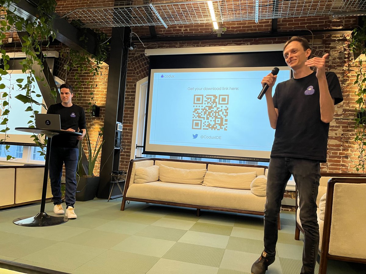 CoduxIDE's tweet photo. Brace yourselves as our very own @RavivTom steps up to showcase "Codux: The first visual IDE for React". An exciting dive into the future of #ReactJS development! 💻🌟 #ReactMeetup #GDGSF #CoduxIDE https://t.co/jE6PkJnavK