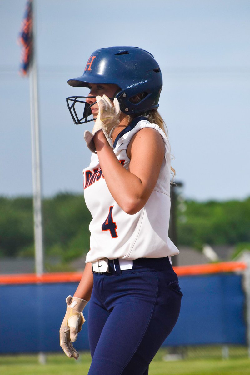 smileswithcha's tweet photo. Excited to watch @HHSRaidersSB tomorrow as they move to the next round. https://t.co/epO4uZJVHq