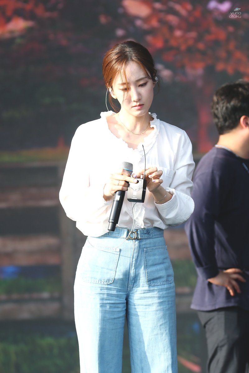 230520 DIMF 개막축제공연 리허설 #유리아

애착대왕텀블러…🥤