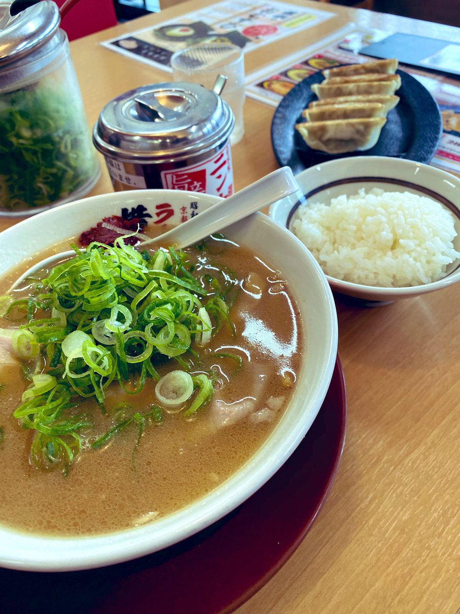 SEP91007377's tweet photo. ダイエットする気なし😅
#ランチ
#ダイエット https://t.co/zY2cykboZf