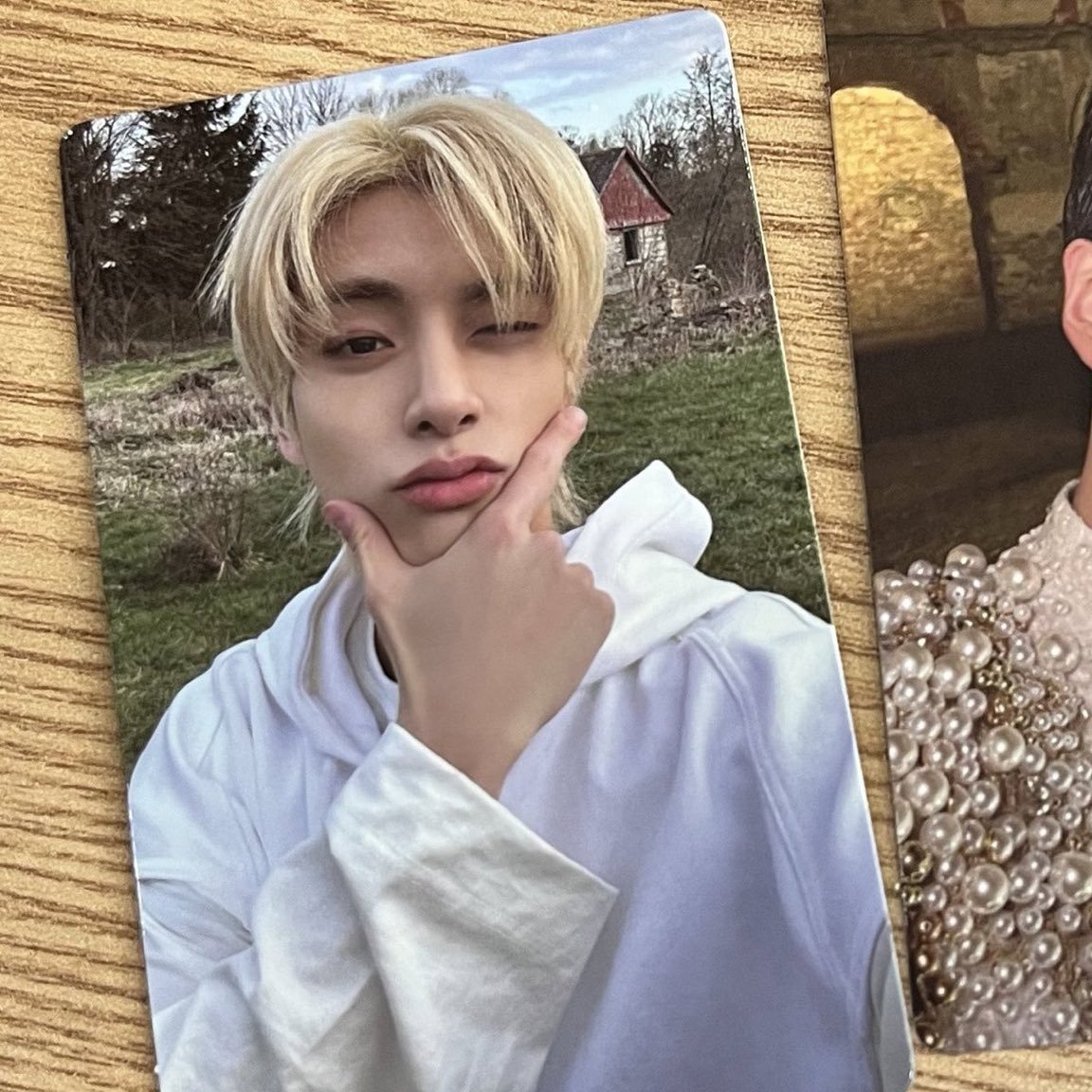 yyunkkimail's tweet photo. WTB 😭😭😭😭😭😭😭😭😭😭😭😭😭 https://t.co/OkVmgroZGu