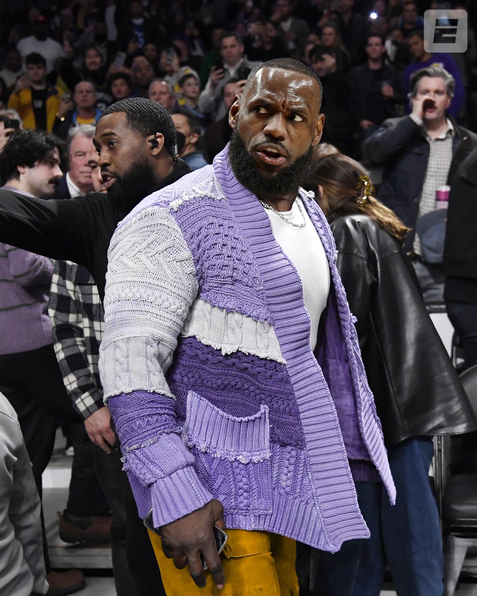 Monkey D.eron Uzumaki tweet media