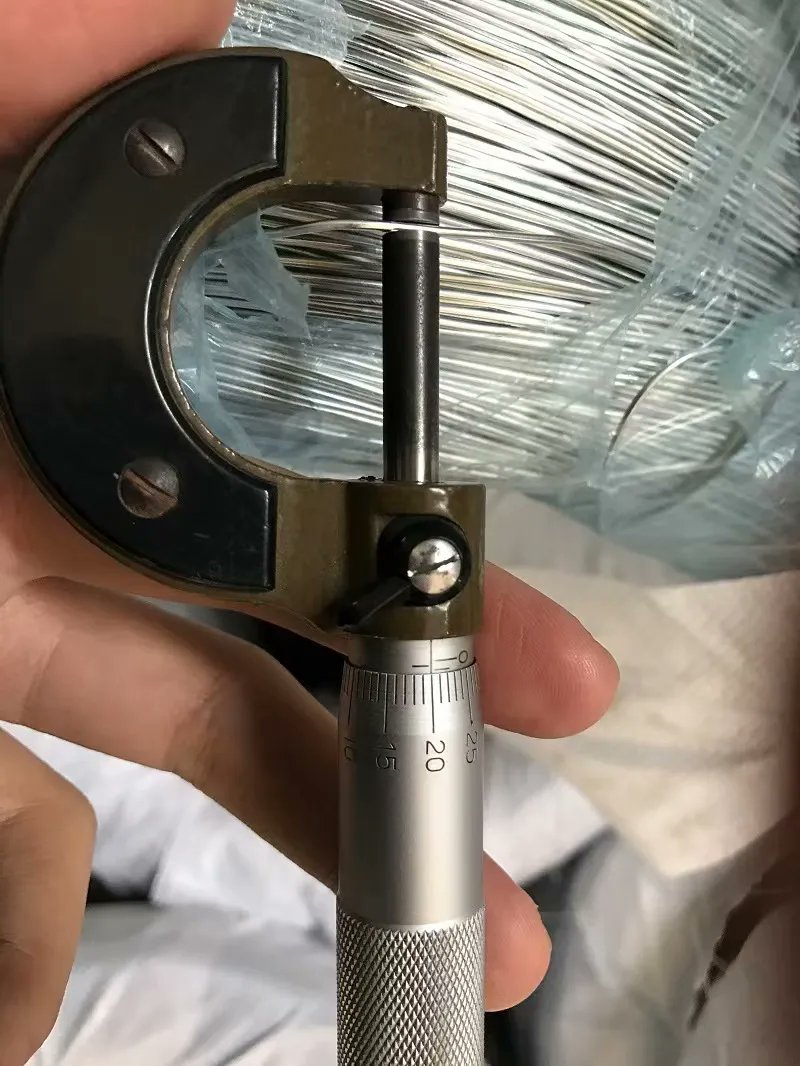 ERIC72060214's tweet image. Its strength and rigidity make it resistant to damage and tampering, providing a high level of security for both commercial and residential properties.
#WovenWireMesh #StampingMesh #PunchingMesh #DecorativeWireMesh #StainlessSteelWireMesh #FilterStrainer #WovenWireDrapery