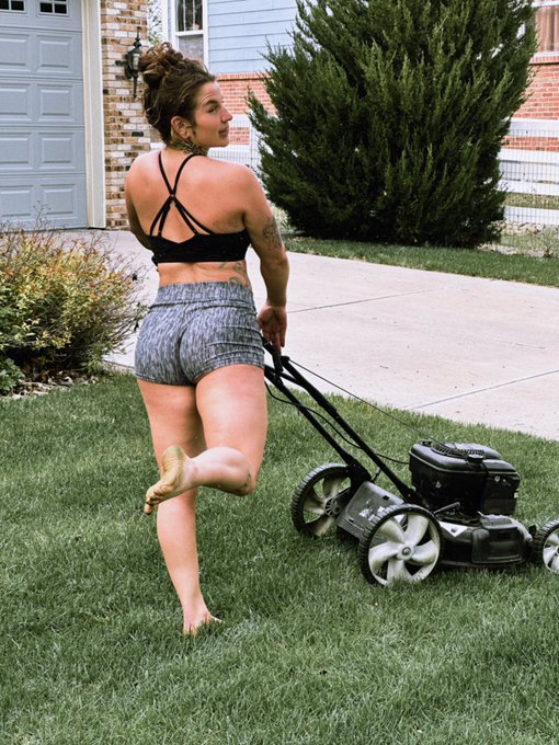 The grass is greener over here   🔗 Bio! https://t.co/5nD8FHKBJV