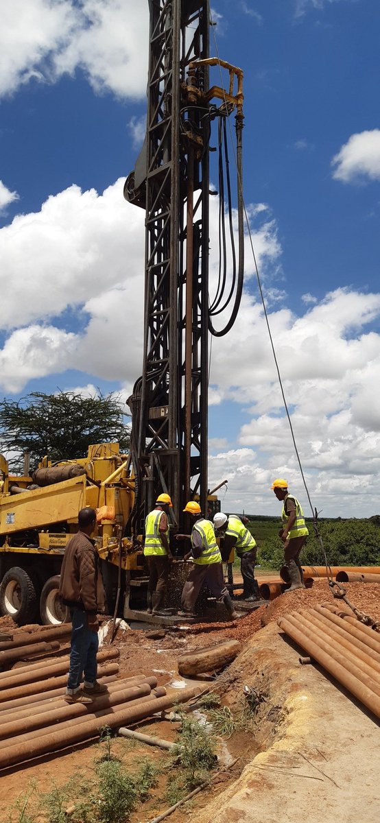 This 240m deep BOREHOLE in Kabribaya will provide about 200k people (refugees &amp; host community) access to safe water. Thnks to <a href="/BMZ_Bund/">Bundesentwicklungsministerium</a> &amp; <a href="/KfW_int/">KfW</a> the @open_wash will also ensure a strong system is in place to manage the scheme being installed.
<a href="/UNICEFEthiopia/">UNICEF Ethiopia</a> <a href="/UNHCREthiopia/">UNHCR Ethiopia</a>